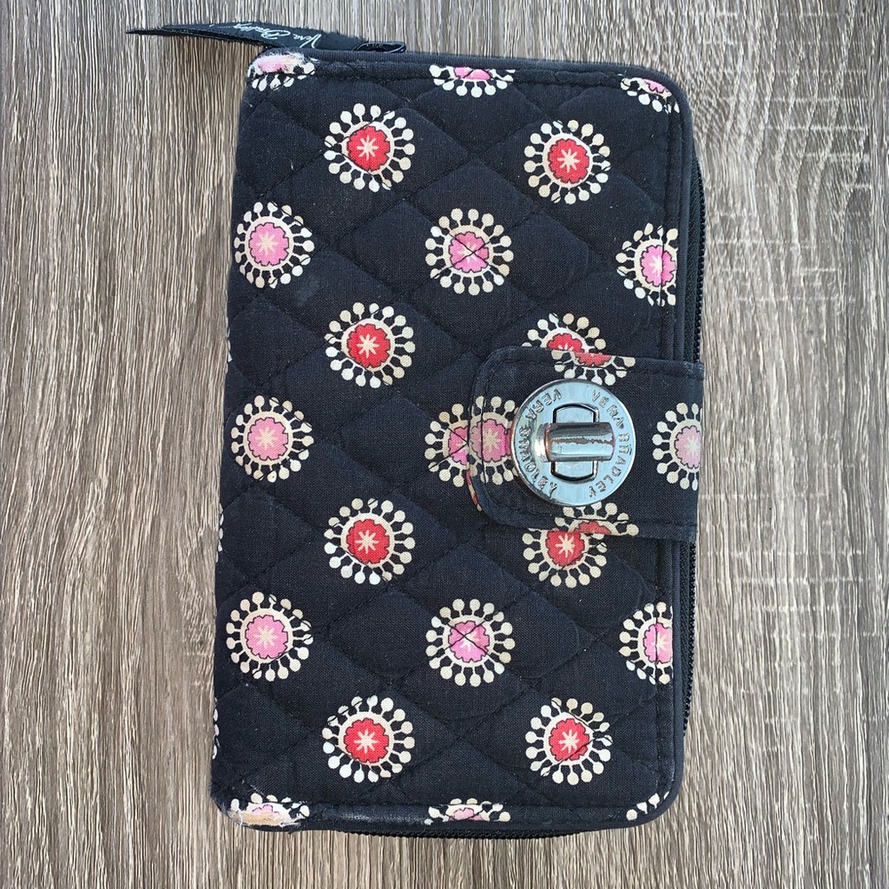 Vera Bradley wallet